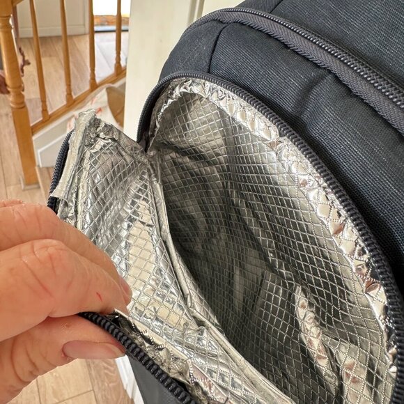 Bluekiwi Tama Insulated Travel Hiking Backpack Diaper‎ Bag Blue Gender Neutral - Picture 11 of 16